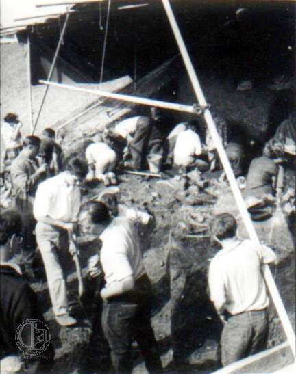 19640801c AVELEY 10-Edit