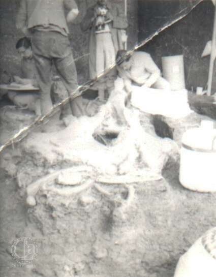 19640801c AVELEY 12-Edit