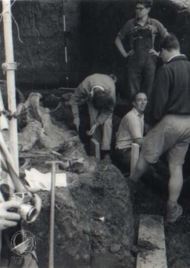 19640801c AVELEY CAL At Work