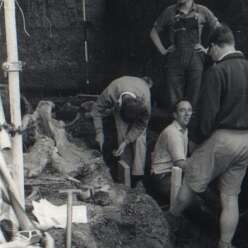 19640801c AVELEY CAL At Work