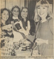 19801205 SUSAN HAMPSHIRE ANGLO-HELLENIC SOCIETY FAIR CN